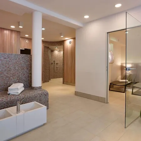 アパート Anna Duene Anna Duene 1-19 4*